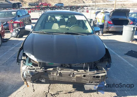 2010 Ford Focus Sel z USA, uszkodzony, nr VIN 1FAHP3HN7AW267169